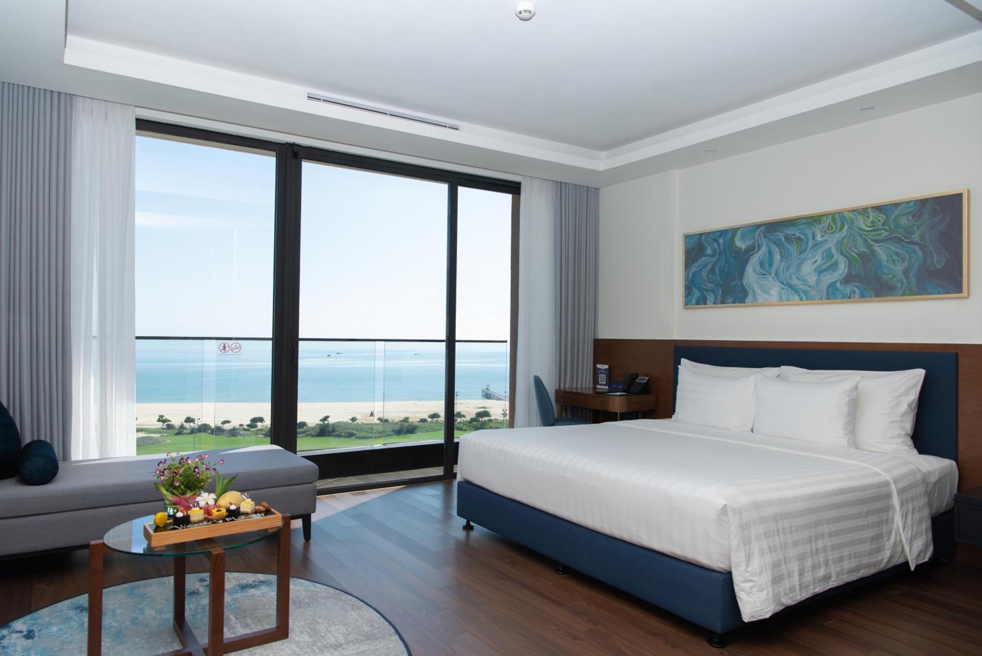 เอฟแอลซี แกรนด์ โฮเทล กวีญอน Hotel กวีเญิน ภายนอก รูปภาพ